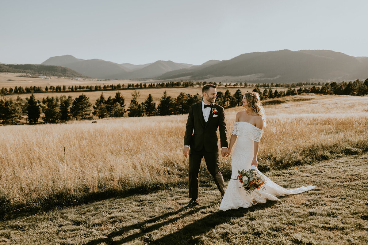 Julia_Susanne_Photography_SpruceMtnRanch_Wedding_039