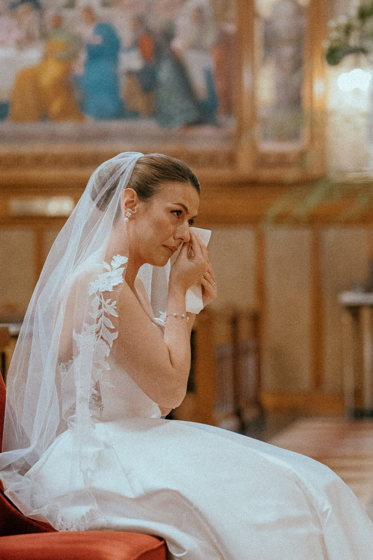 tearing-bride-ceremony-Raphaelle-Granger-Luxury-Wedding-Photographer-Montreal-Toronto
