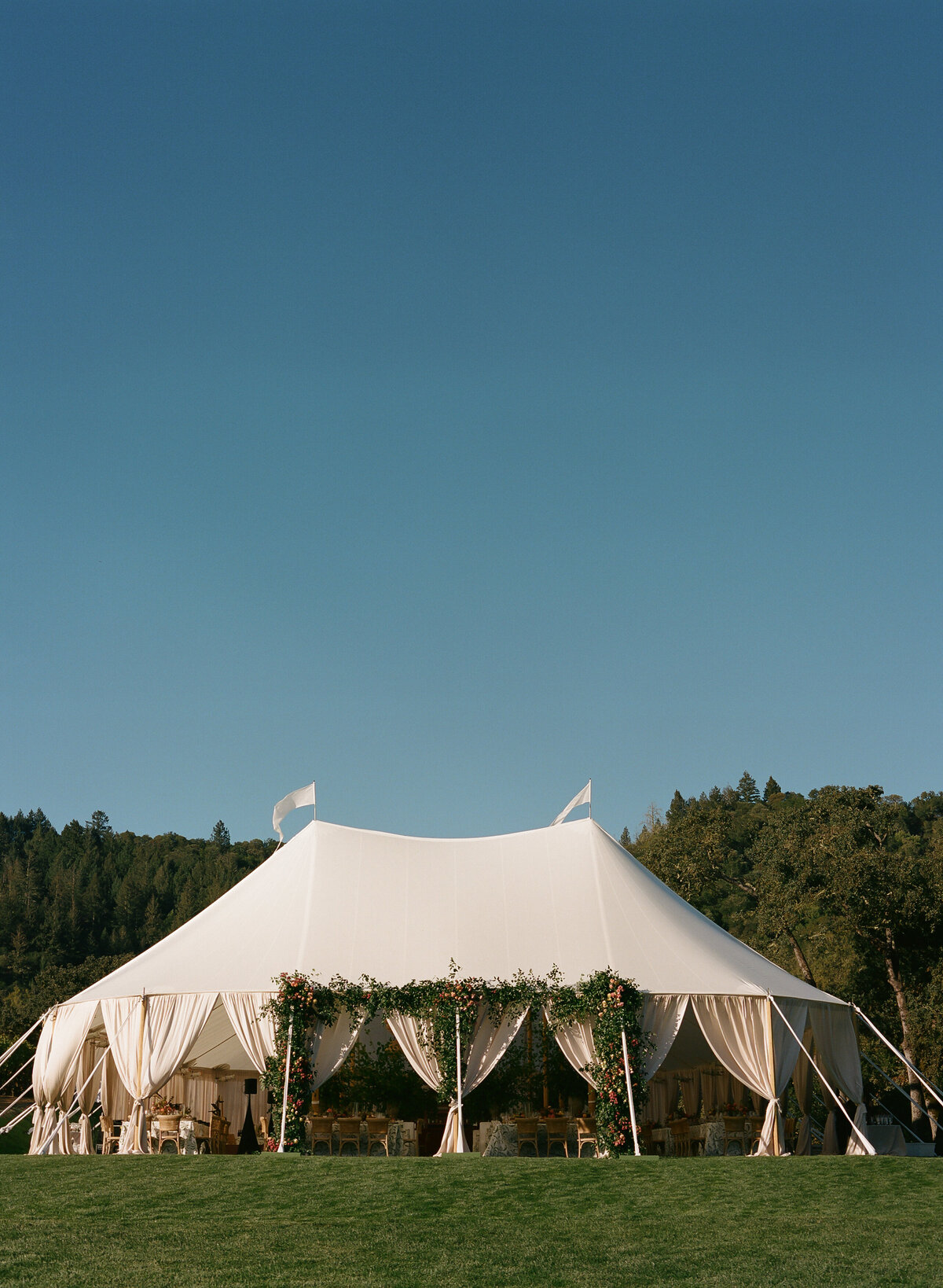 DT-2025-Celine & Gabe Highlights-239