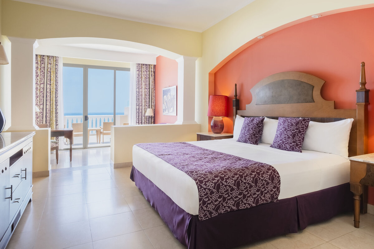 50_IBSTAR_ROA_SE_R-JUNIOR-SUITE_OCEAN-FRONT_D2107_002