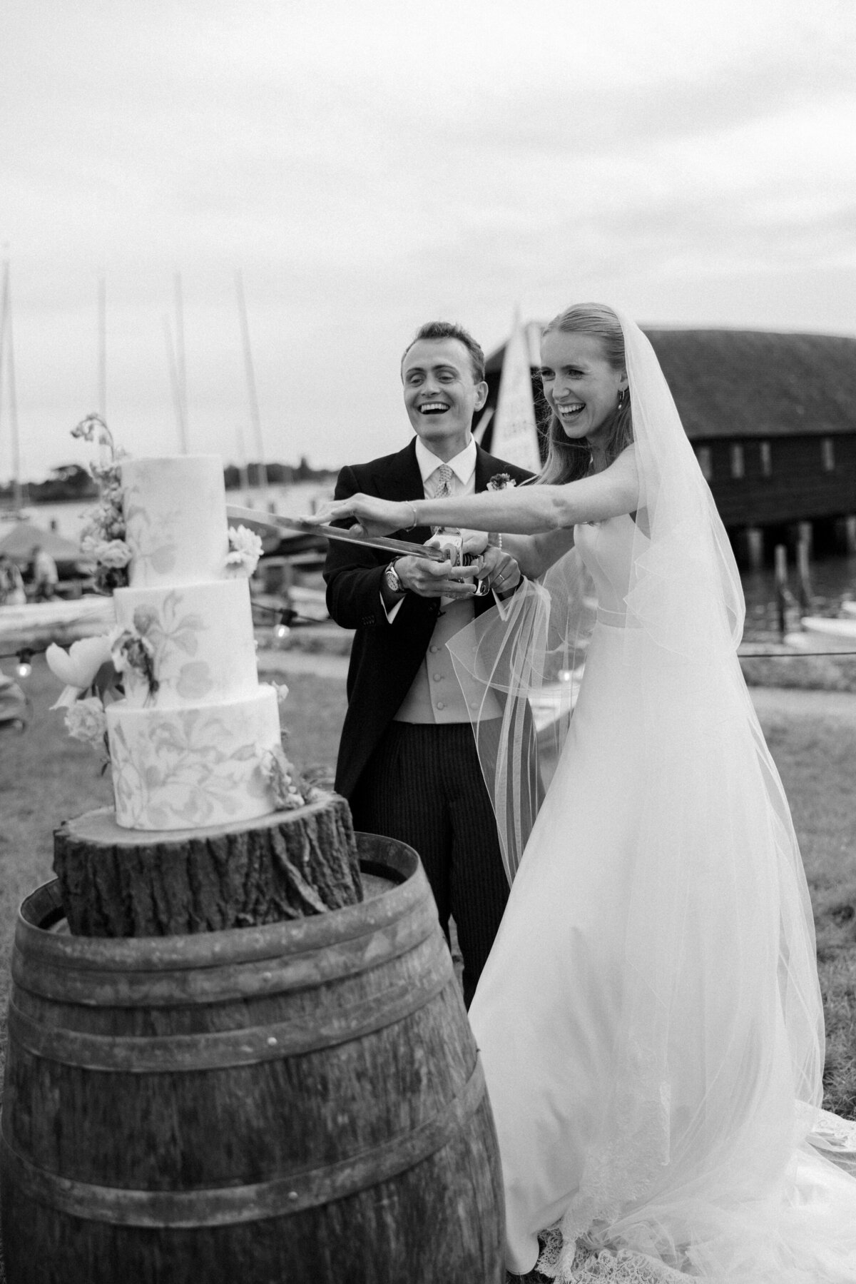 Bosham-Wedding-Photographer-15