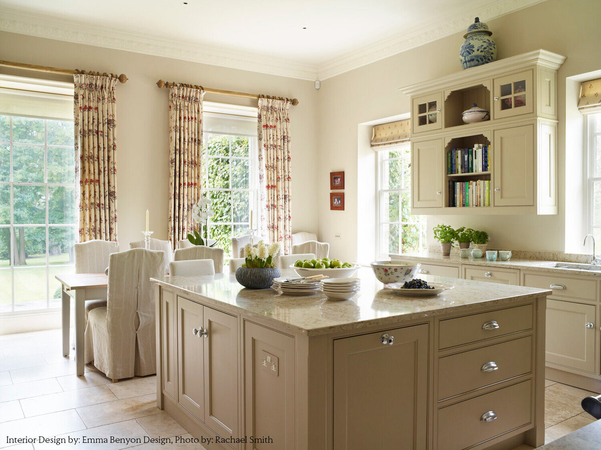 Interior design Emma Benyon Design, photographed by Rachael Smith_E&S