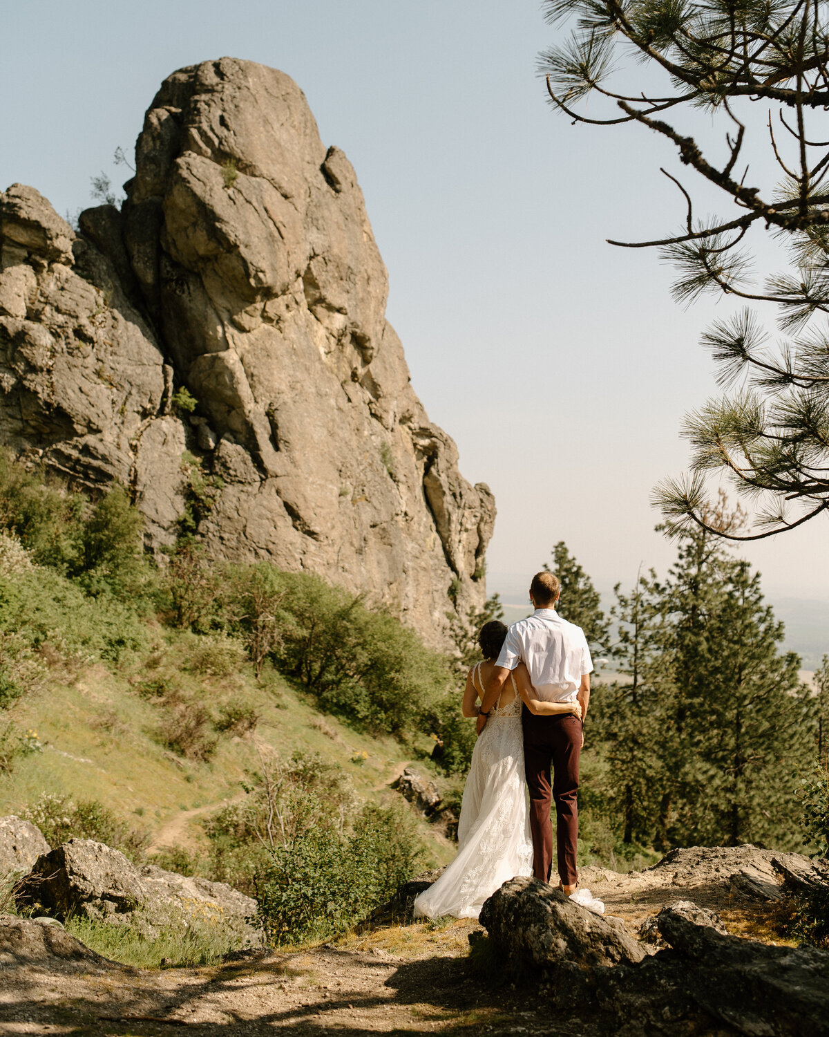 rocks_of_sharon_spokane_washington_hiking_elopement_02