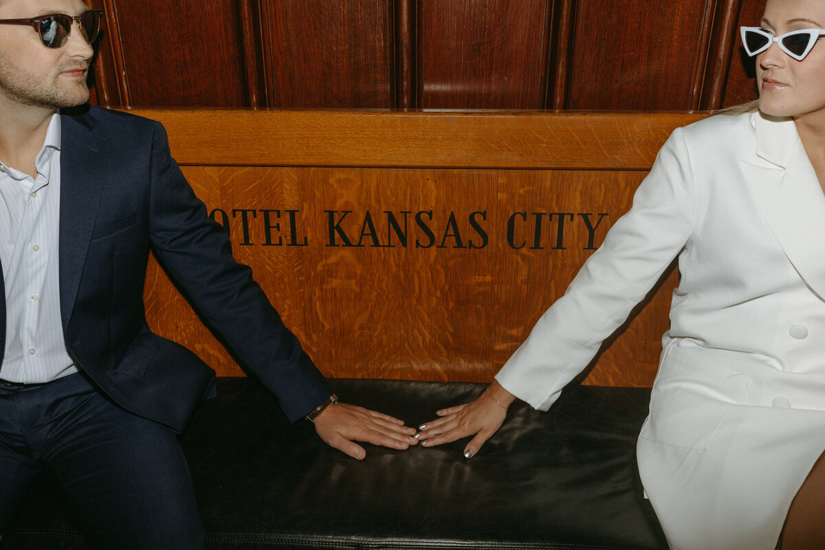 Kansas-city-wedding-photographer-editorial-cinematic-vintage-fine-art-photographer-5