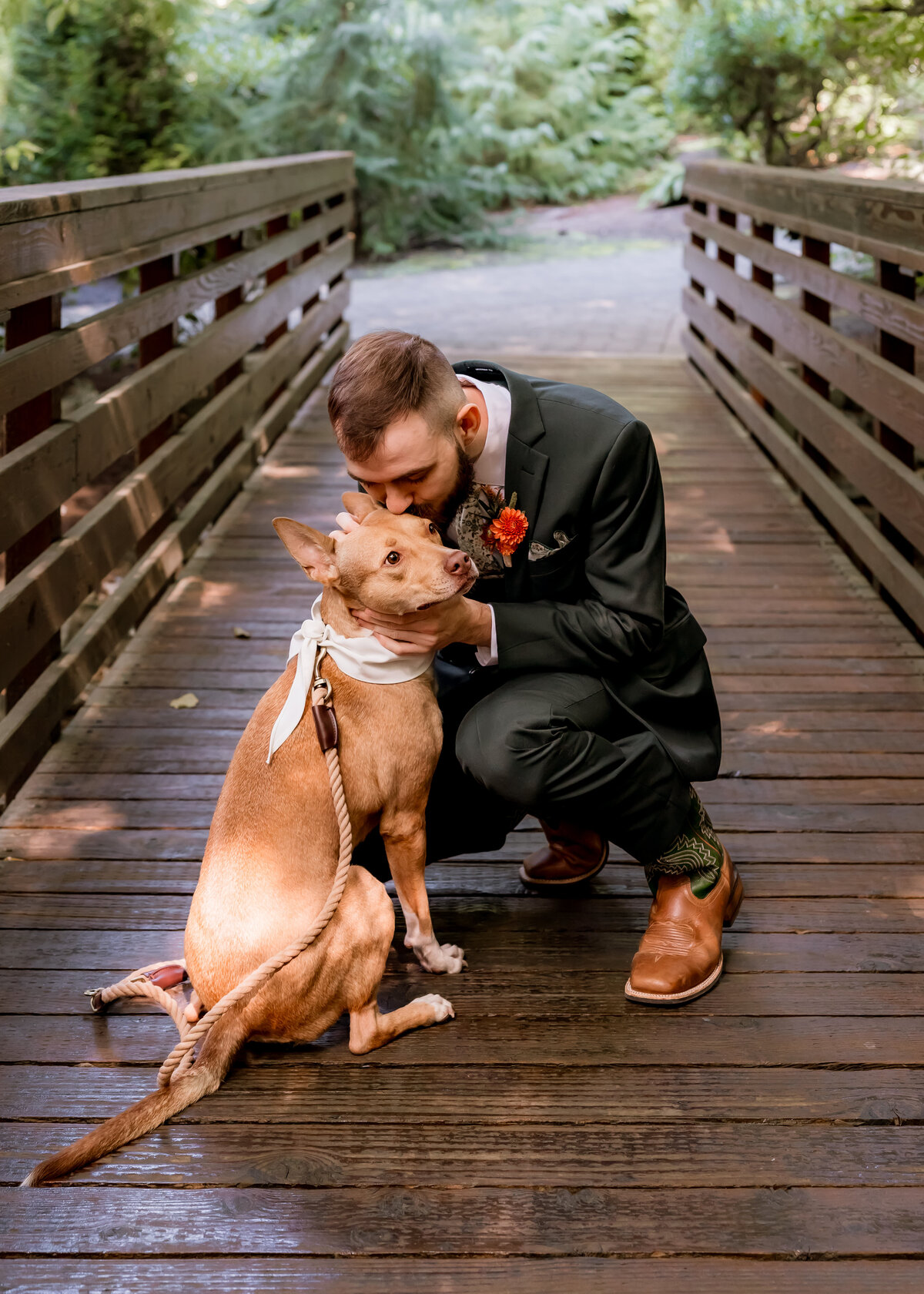 Oregon Wedding at the Abernethy Center.