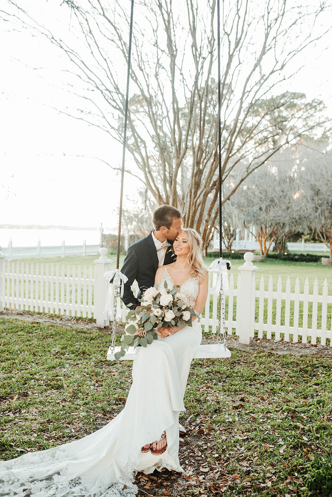 ashley-izquierdo-palmetto-bed-and-breakfast-florida-elopement-chantilly-chic-celebrations-5