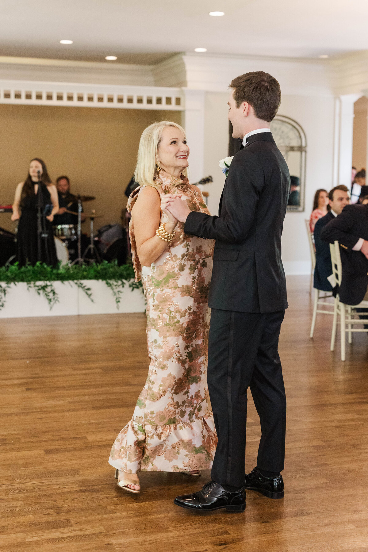 Glenn-Wedding-SneakPeek-138