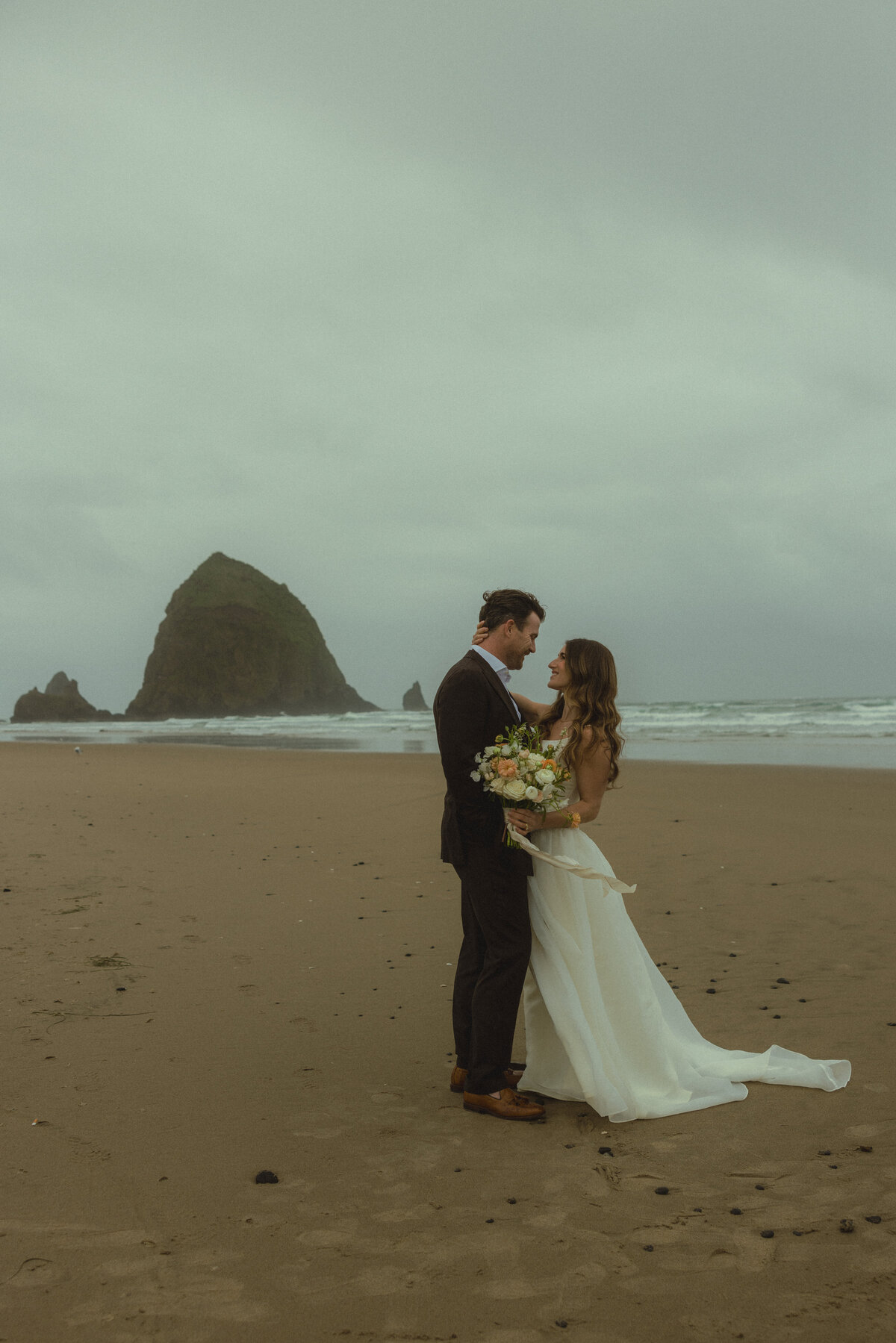 CannonBeachCouple-2