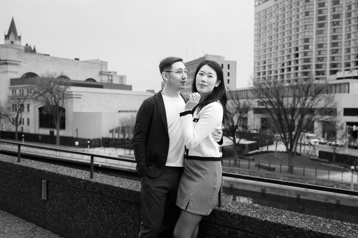 surprise proposal portrait downtown ottawa