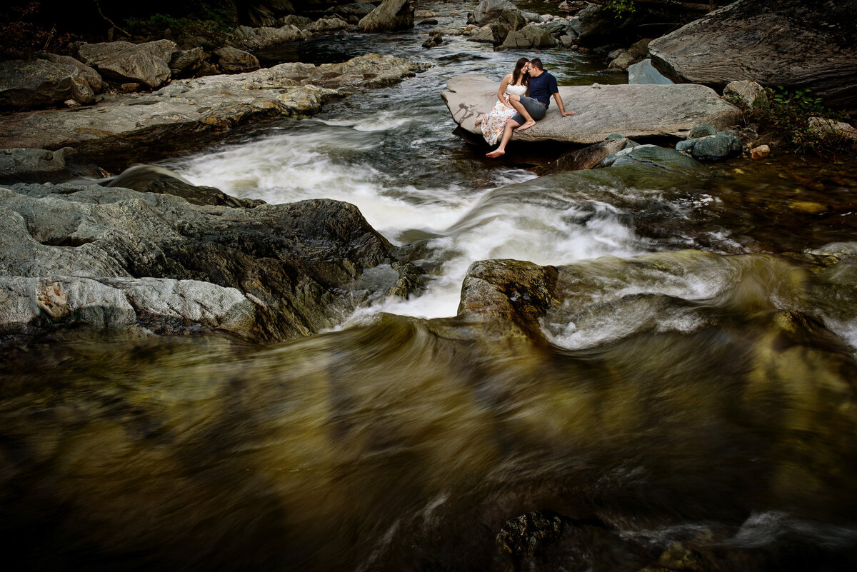 Vermont-Wedding-Photographers-Engagement-22