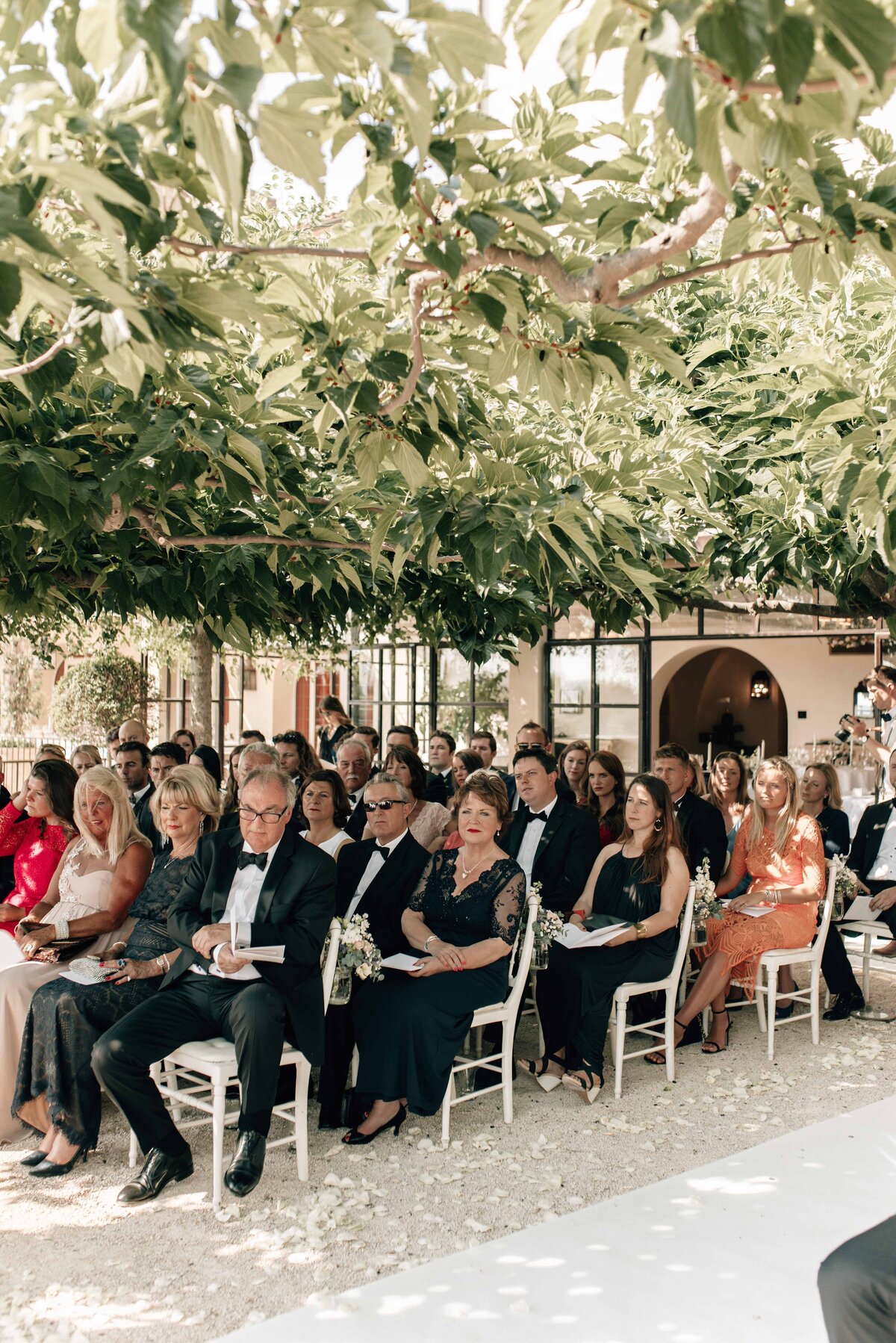 Flora_And_Grace_Bastide_De_Gordes_Editorial_Wedding_Photographer-149