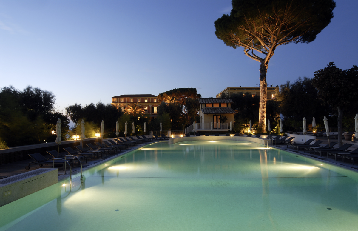 Grand Hotel Excelsior Vittoria 9