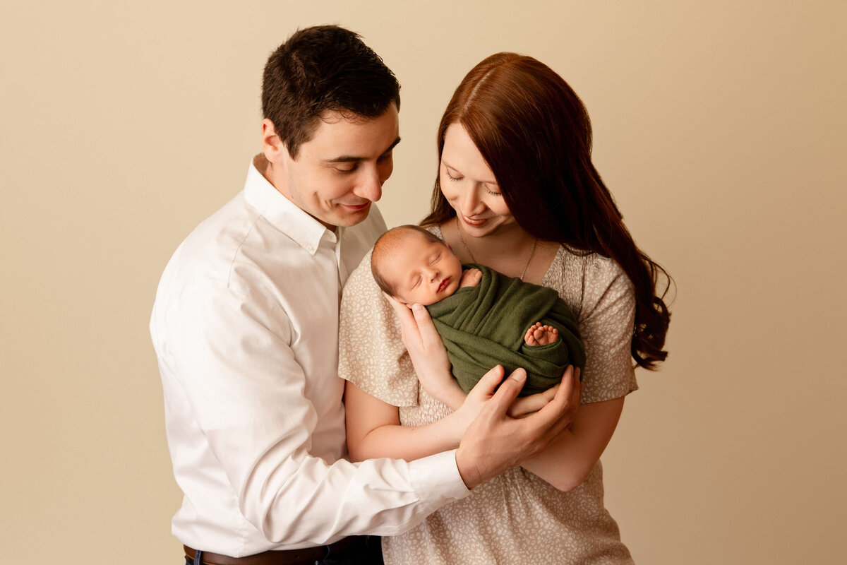Brookfield-Newborn-Photographer-22