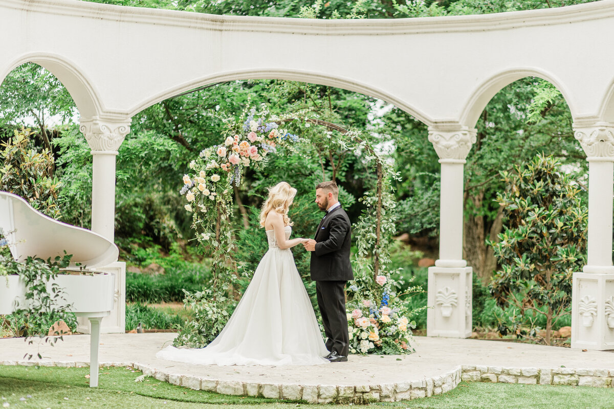 ceremony image of couple