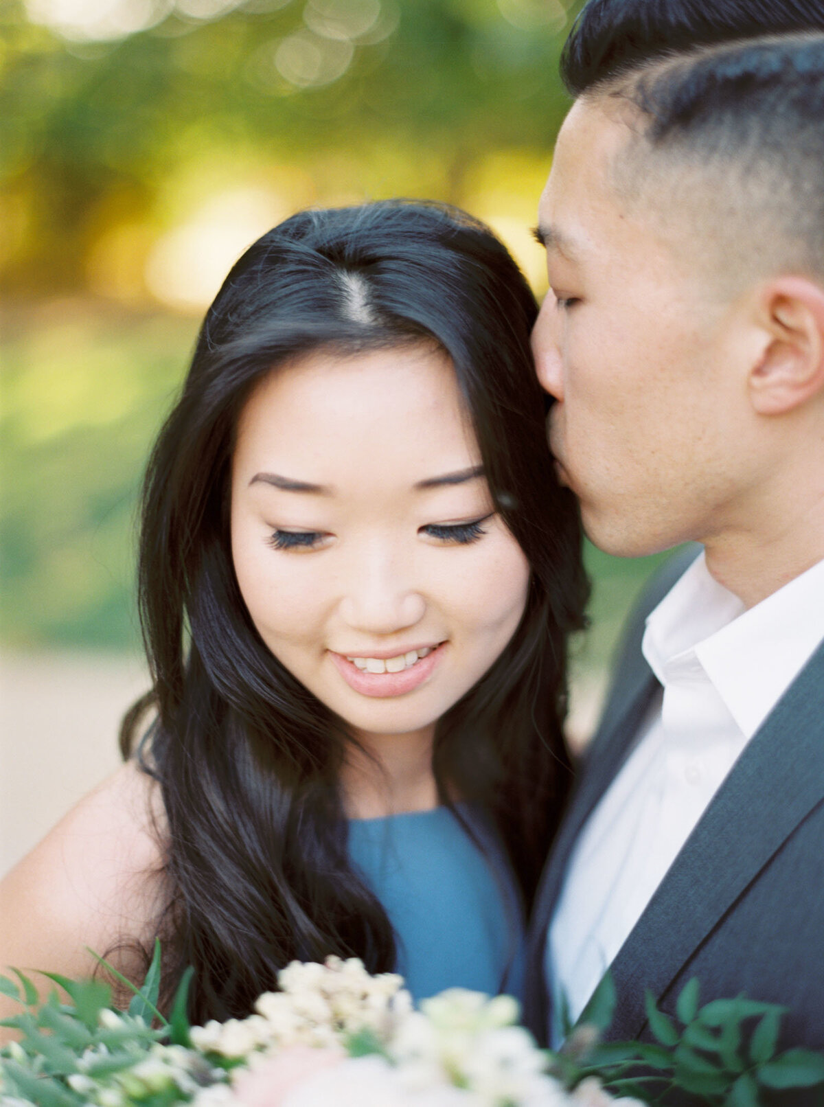 kestrel-park-engagement-photos-14