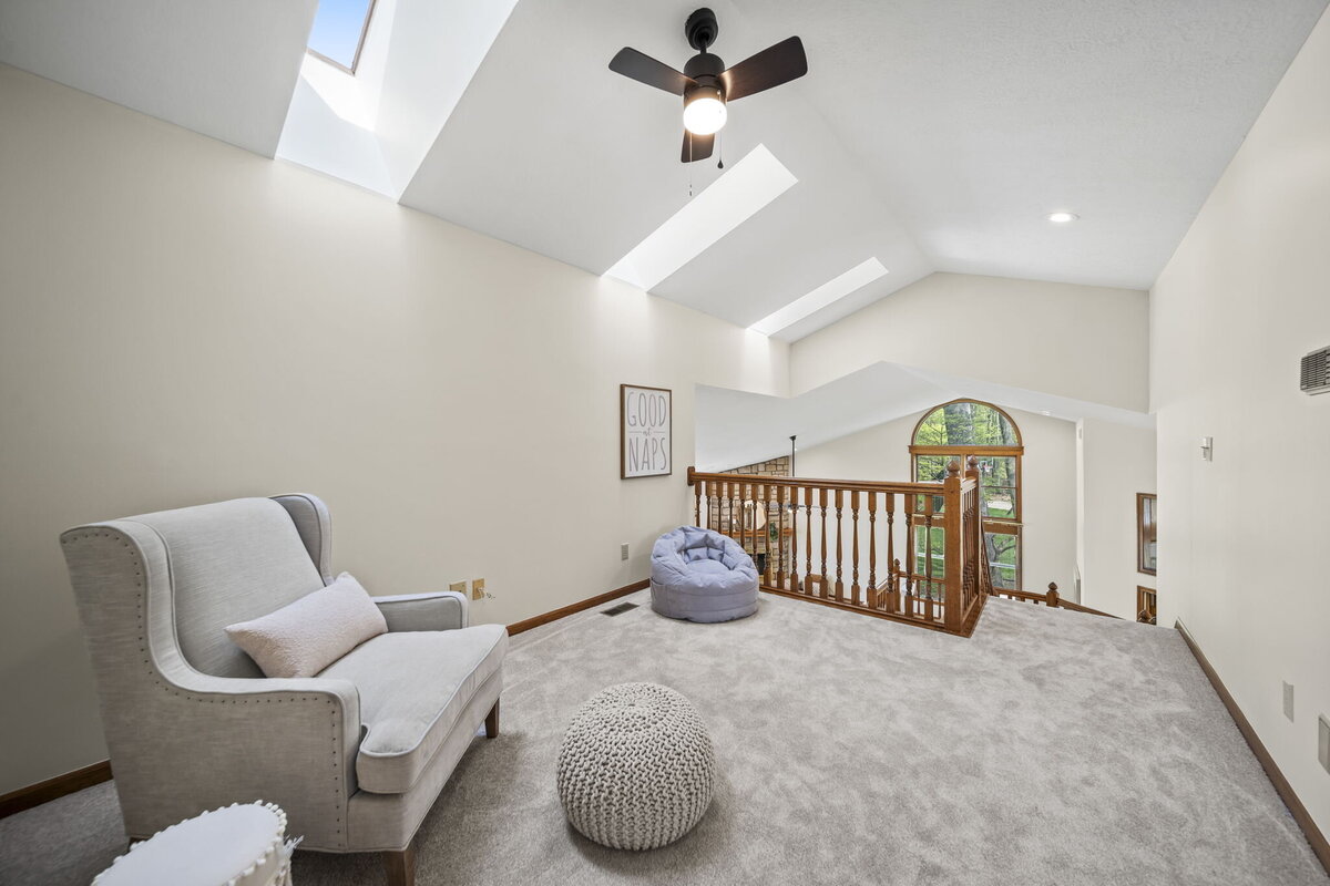 44-web-or-mls-A7405563