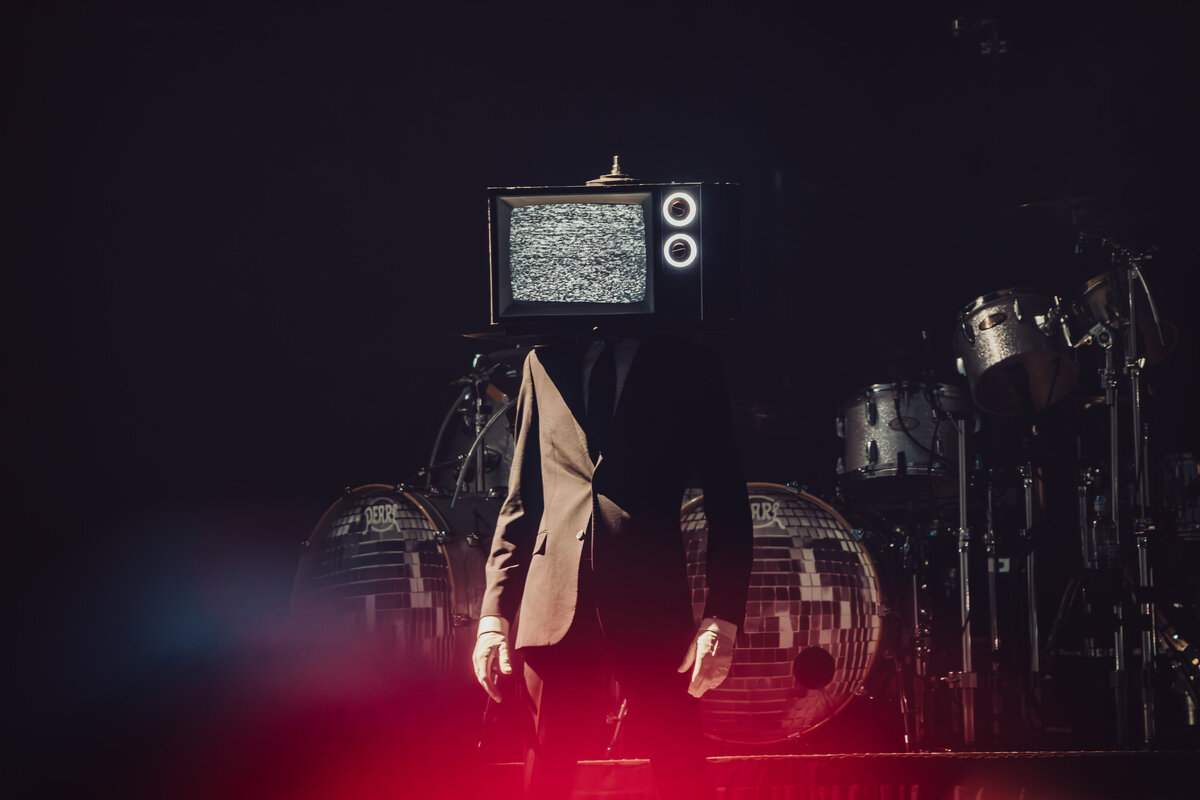 BridgestoneArena_Shinedown_LindsiRianCreative-10