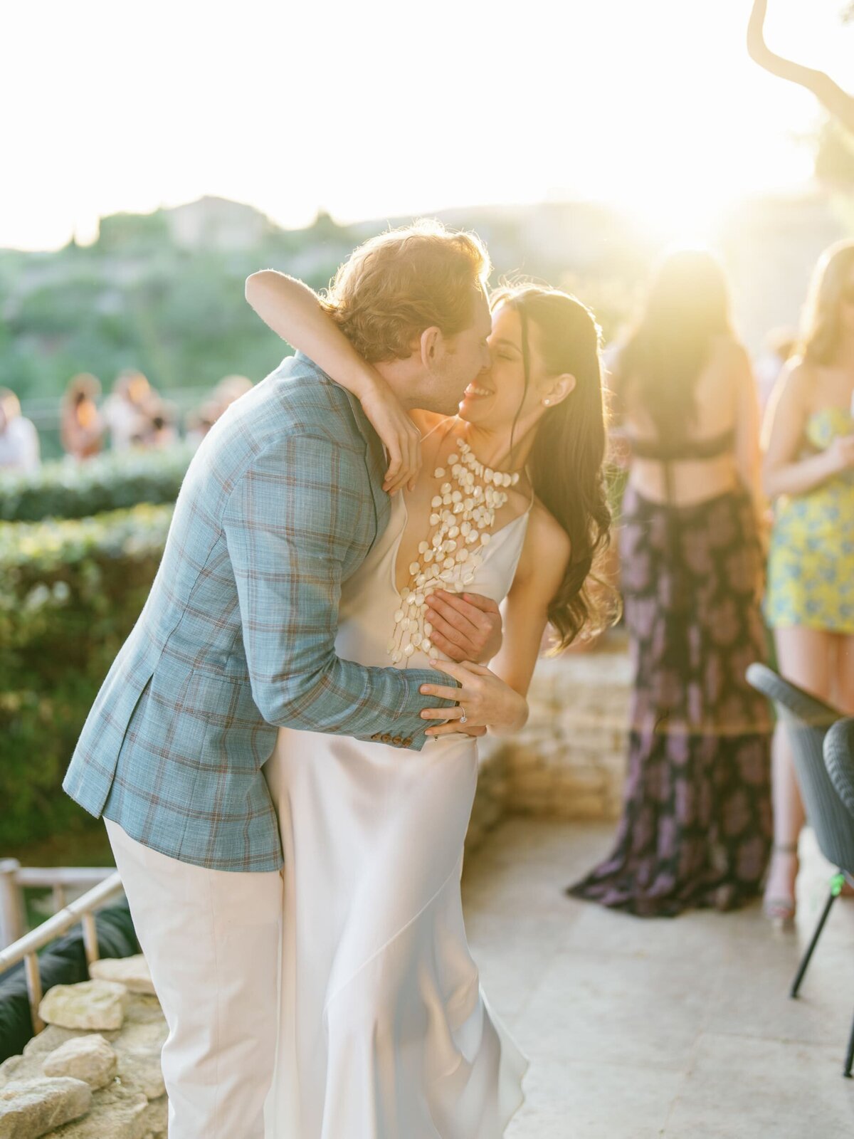 South-of-france-summer-wedding-couple