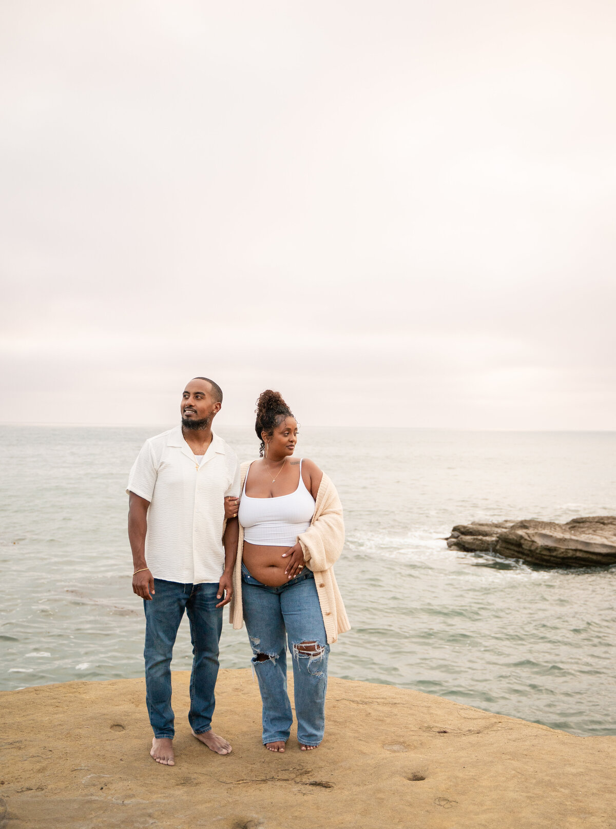Sunset Cliffs Maternity Photos San Diego Photographer