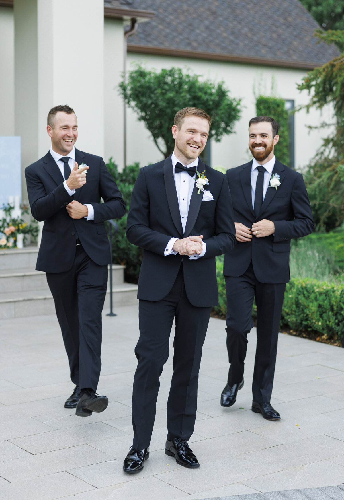 Angela + Brandon Sneak Peeks 50