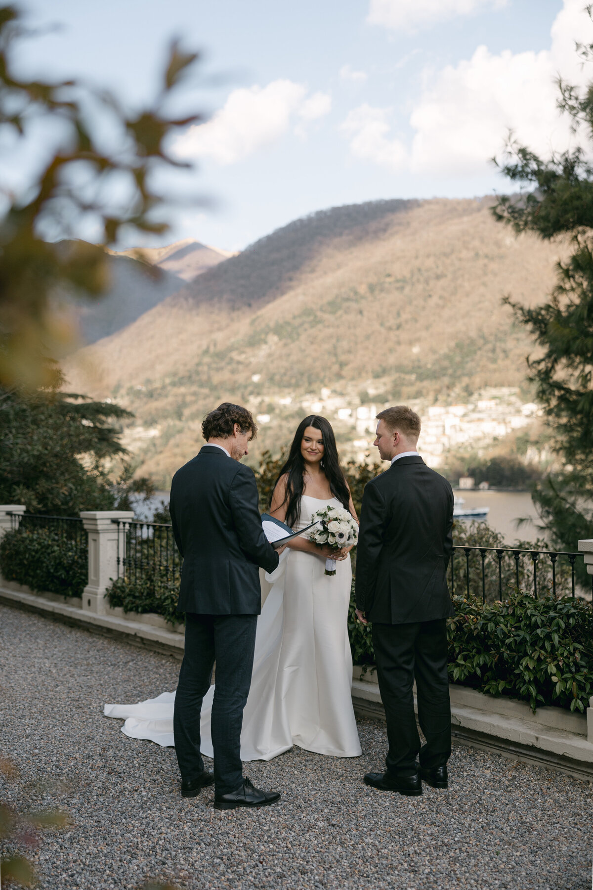 AbbyChris-Previews-LakeComoElopement-17March2025-AmaliStudios-60