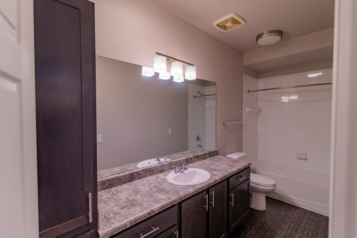 042924ATLGranite Crossing-62