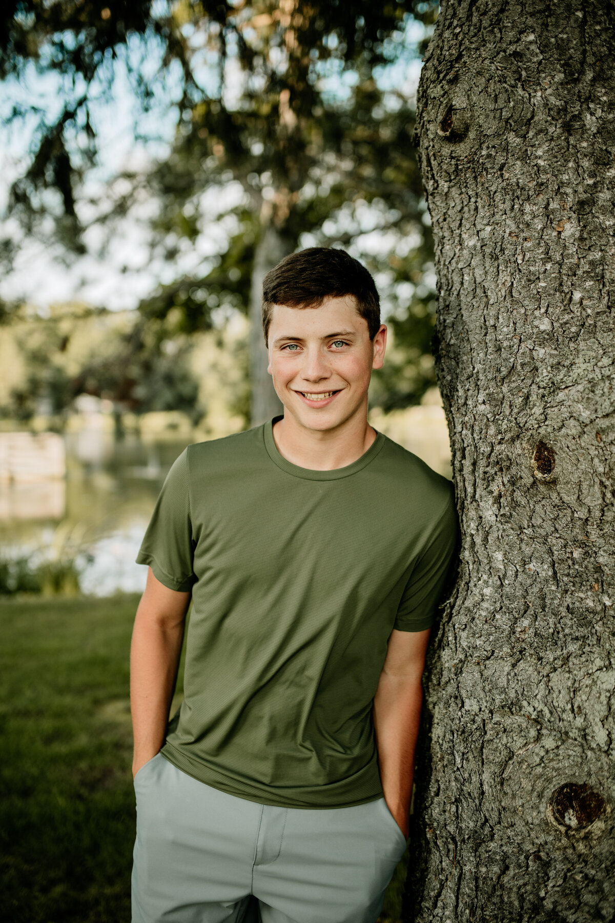 Casual outfits for boys senior pictures
