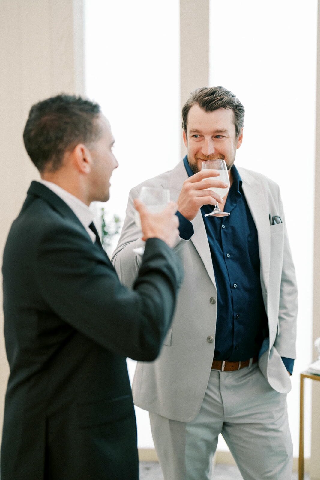 W9-Wedding-Photos-The-Pearle-Burlington-Lake-Ontario-Stephen-and-Oksana-2024-09-29-2500px-1101
