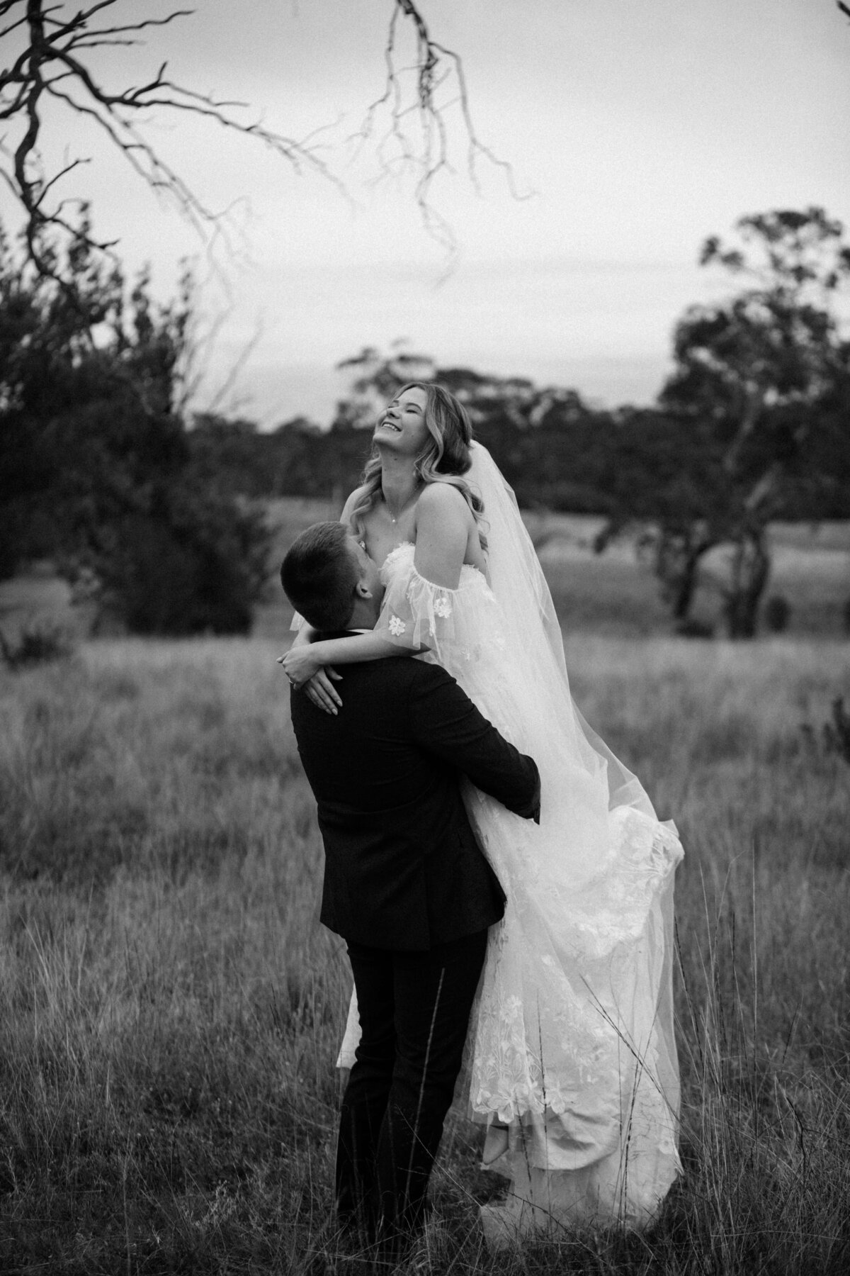 sarahandtom_armidale_wedding-5