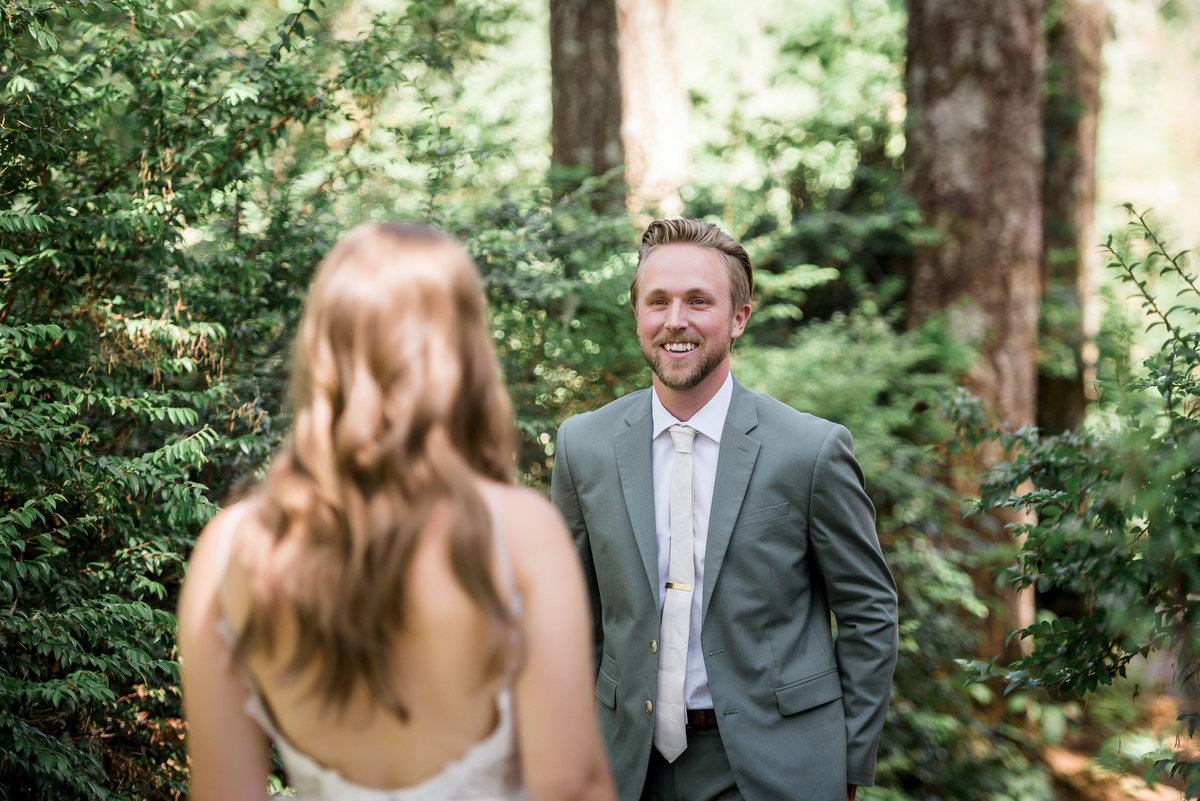 Seattle-Intimate-Backyard-Wedding-Seattle-Wedding-Photographer-9