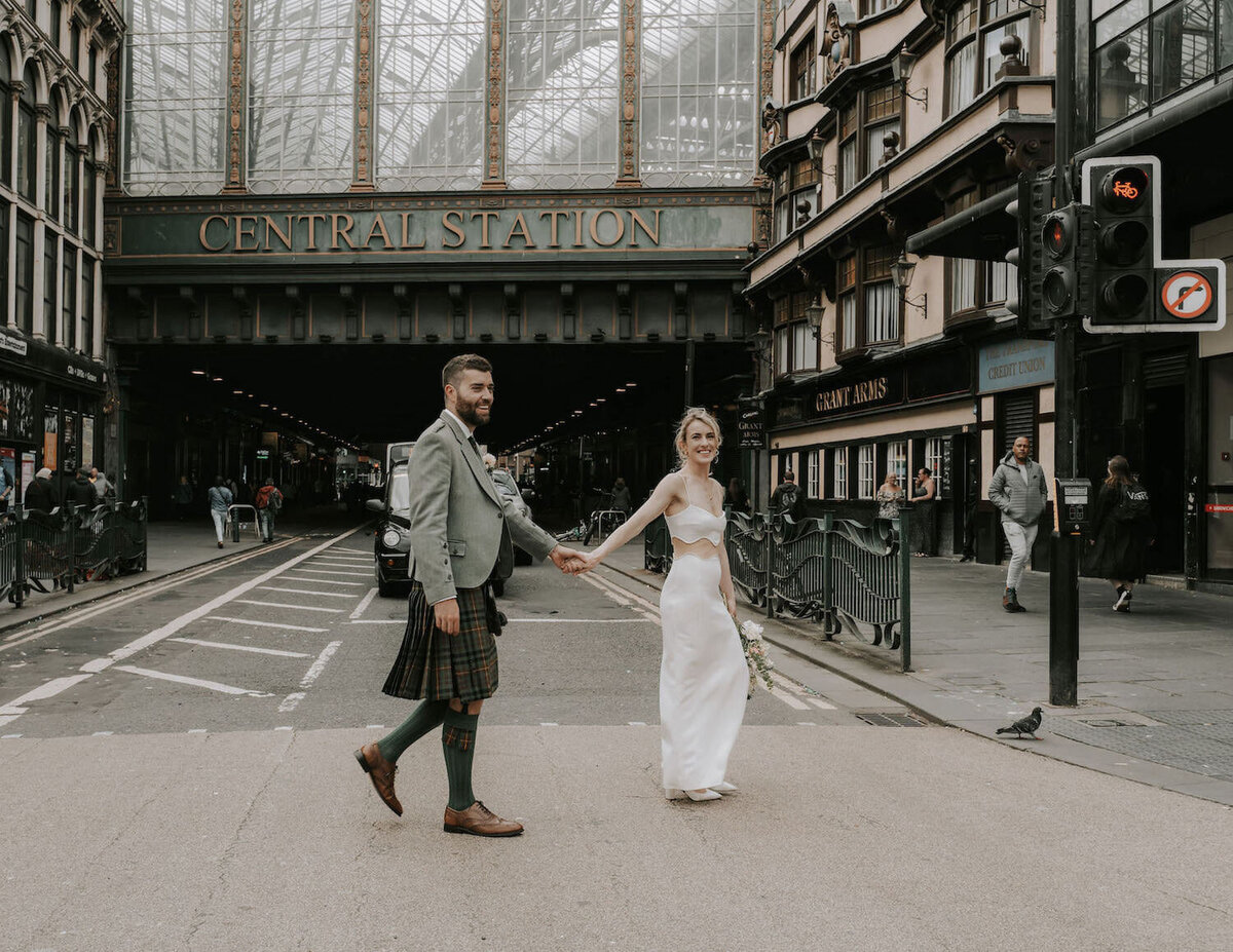 Nicola-Campbell-Timeless-Wedding-Photographer-Scotland-Box-Hub-Glasgow-Stuart&Rosie-305