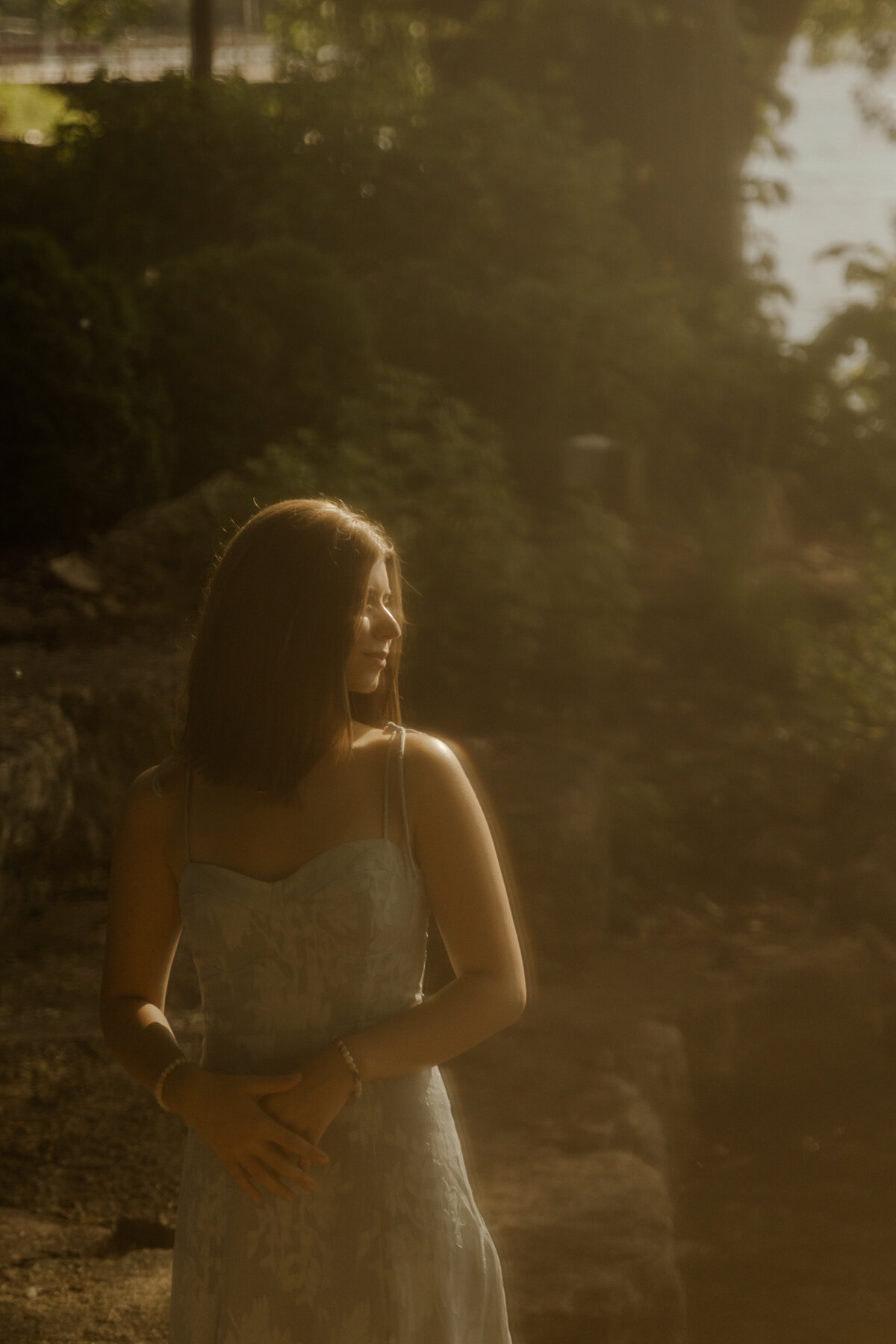Direct Sun Girls Senior Photos | Senior Photographer 
