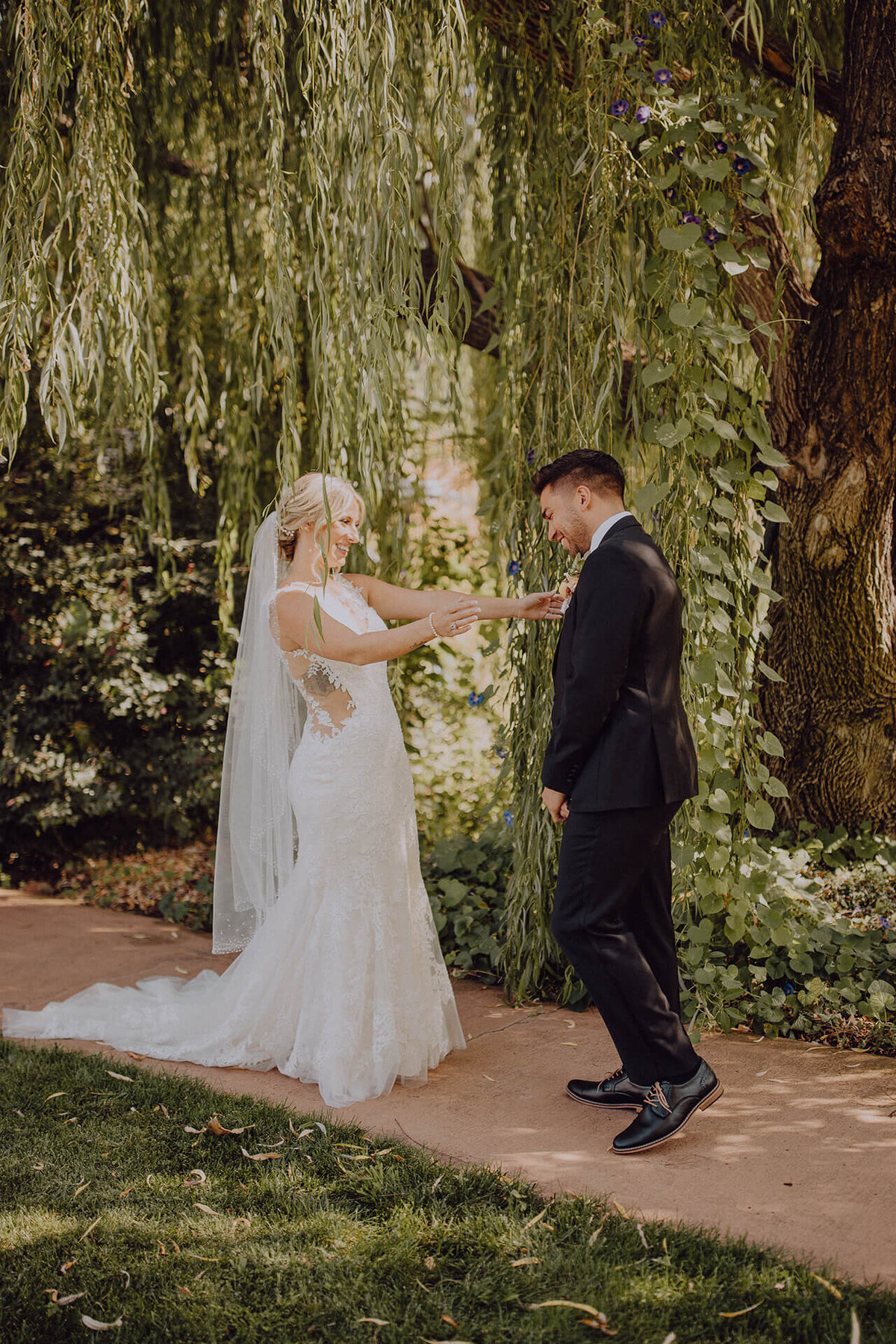 White Ranch Events Wedding First Look (3)