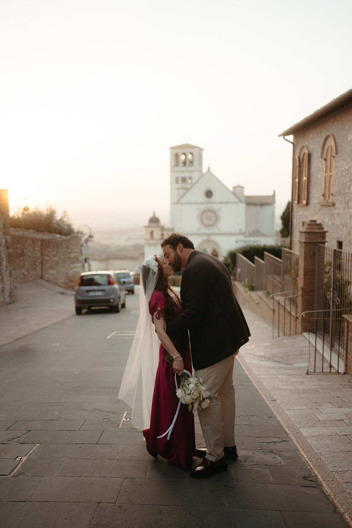 the_chaffins_international_destination_wedding_elopement_photographers_sammie_chaffin_micah_editorial_adventure_photos_travel_tuscany_italy_44