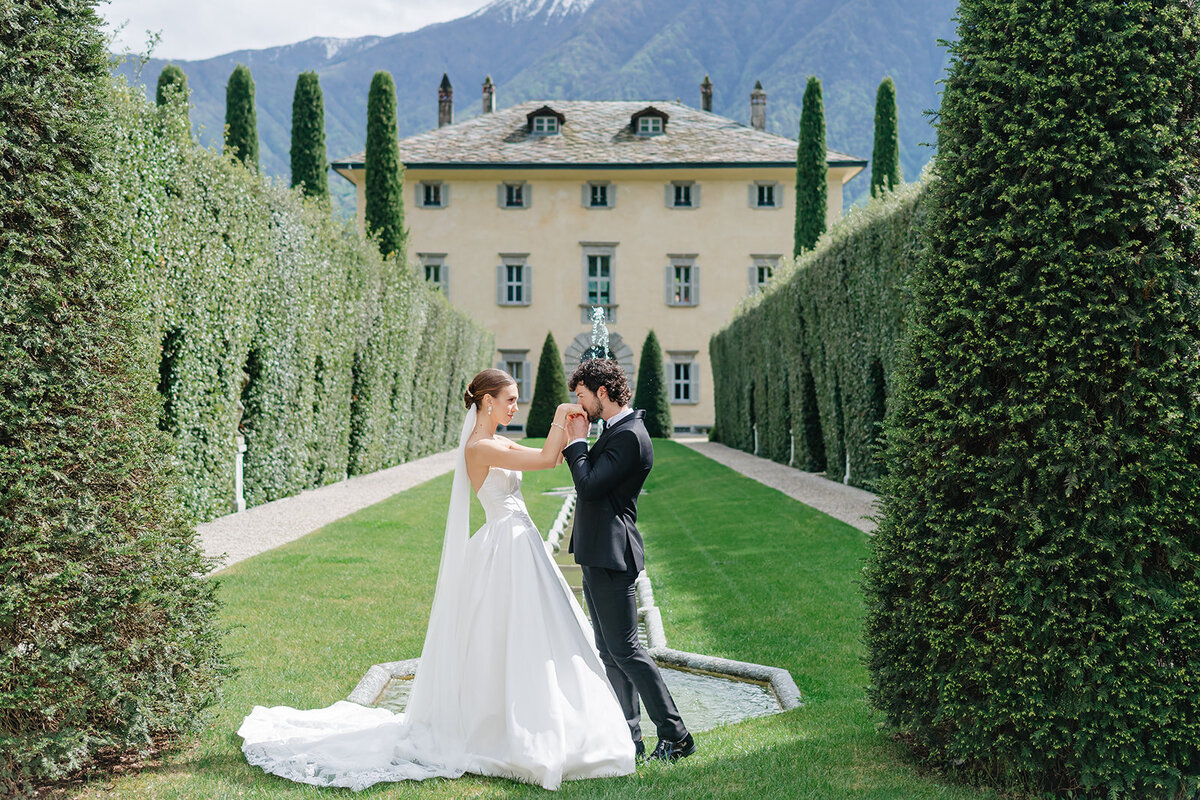 MorganeBallPhotography-StyledShoot-SparklingMoments-VilllaBalbiano-04-couple-35-3335