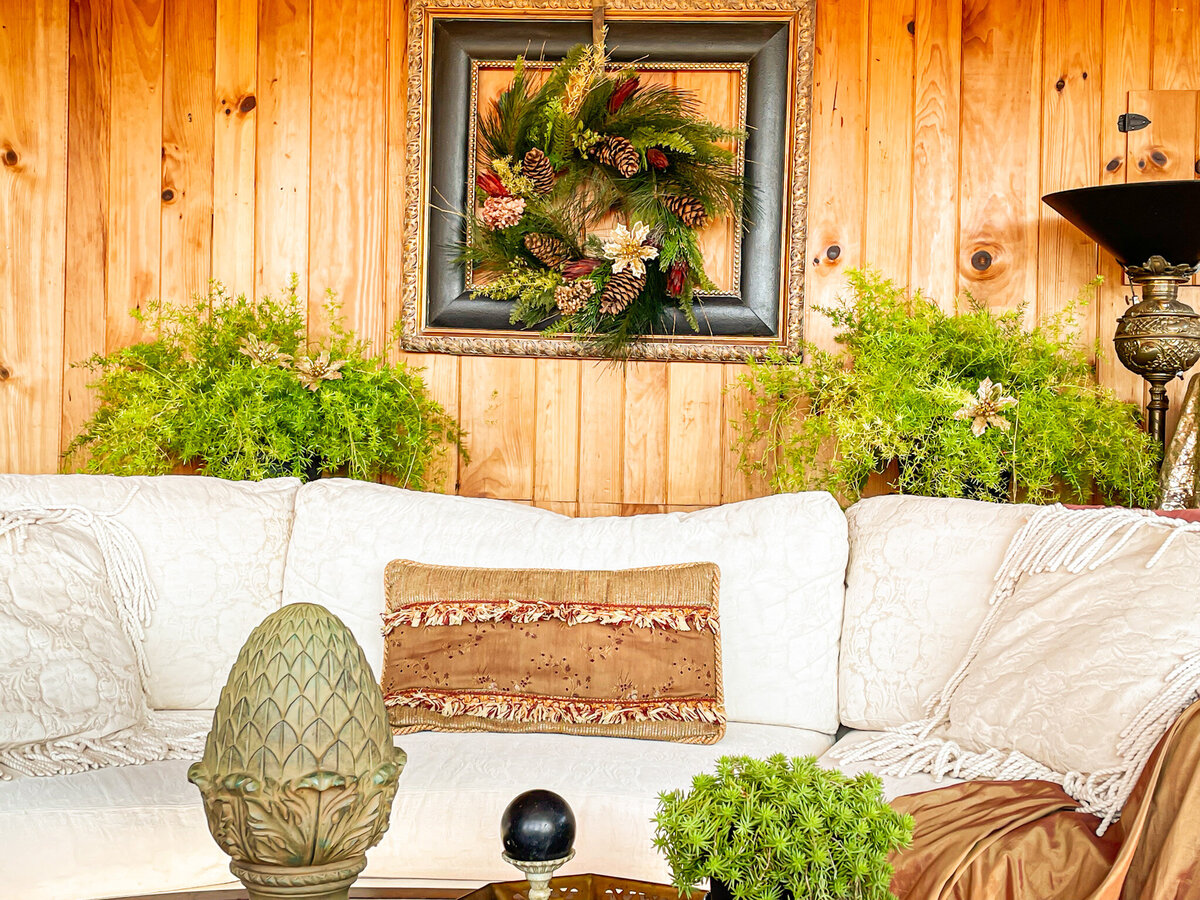 Mountain-Laurel-Farm-Christmas-Mini-Session-Photo-Venue211