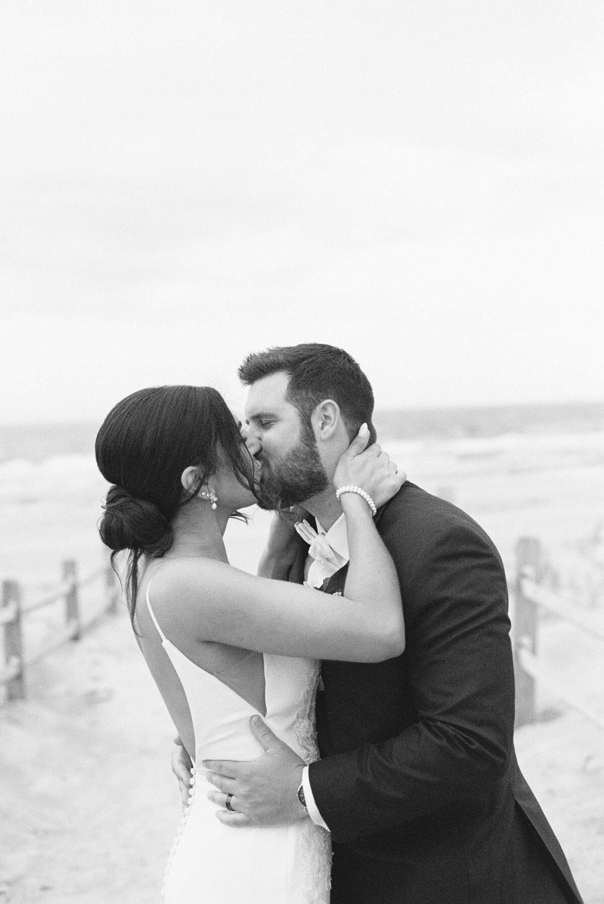 Lisa-Blanche-Photography-Hannah&Kyle-Film-15
