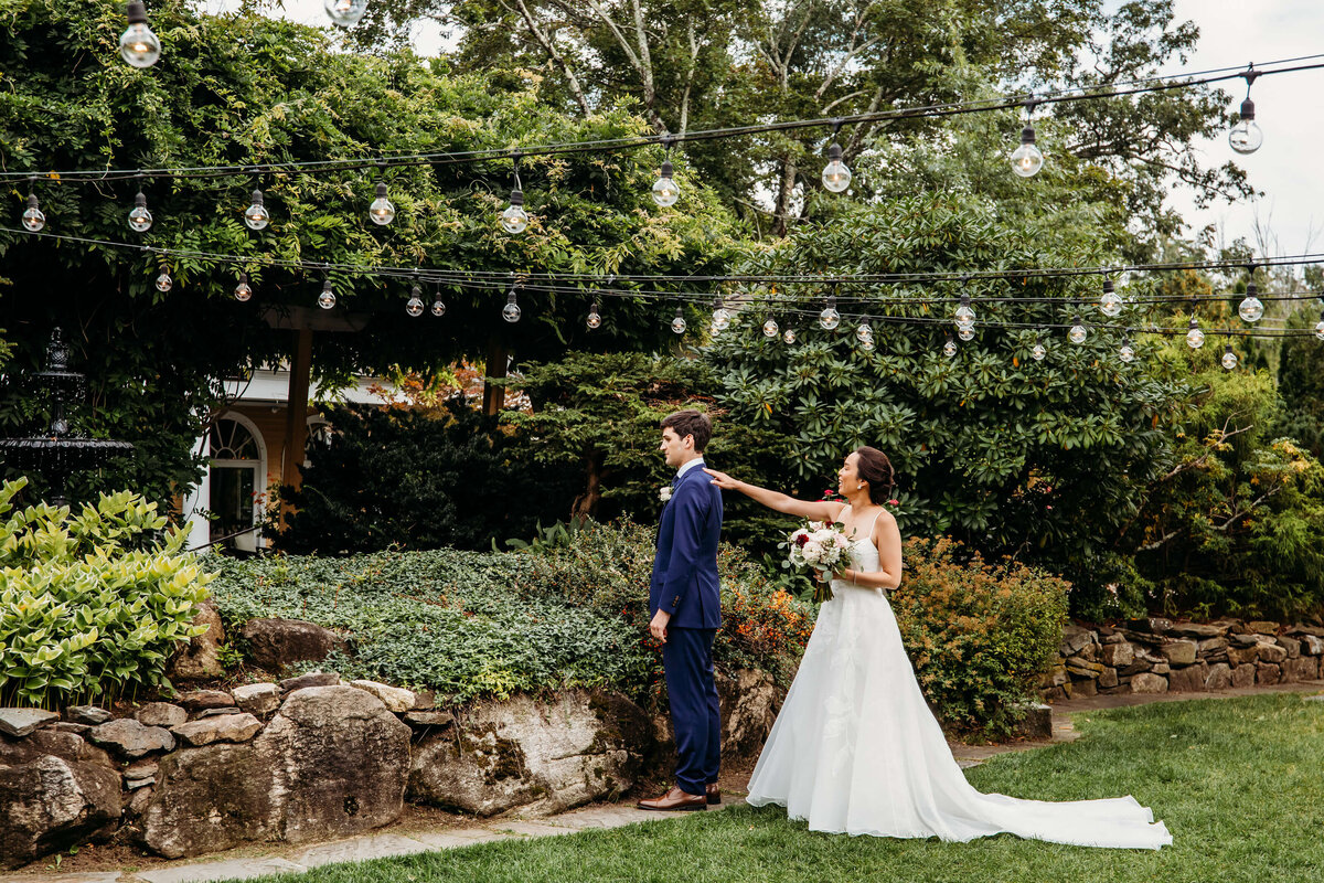 New_Hampshire_Wedding_Photographer_Bedford_Village_Inn-16