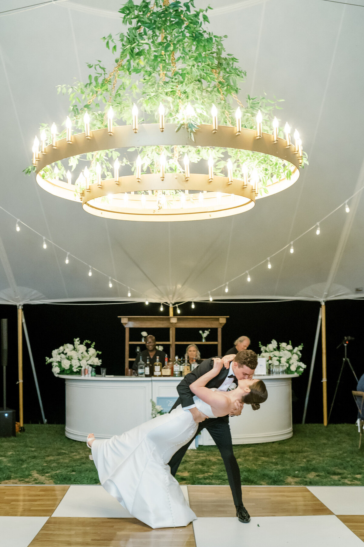 PETRAKIAN - Megan Noll  Reception-448