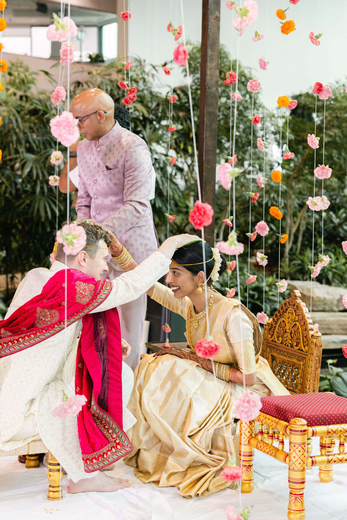 detroit-engagement-session-black-and-white