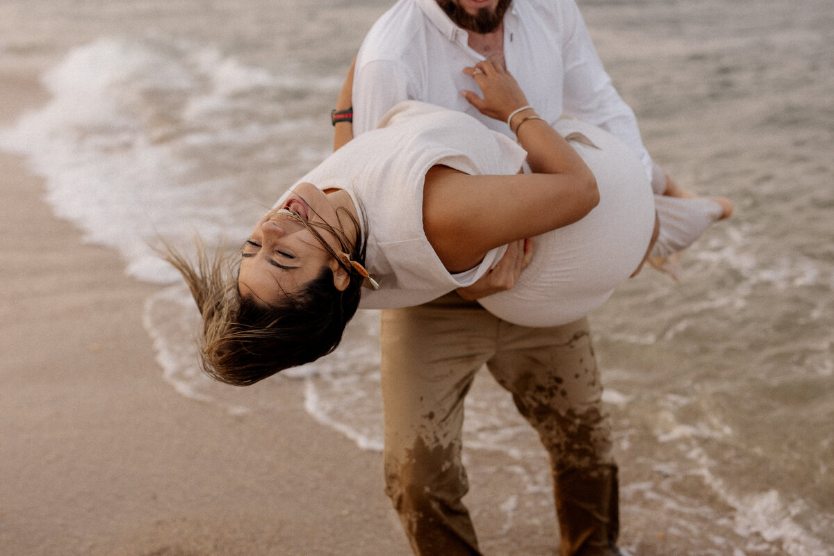 sandy-hook-nj-couple-photoshoot