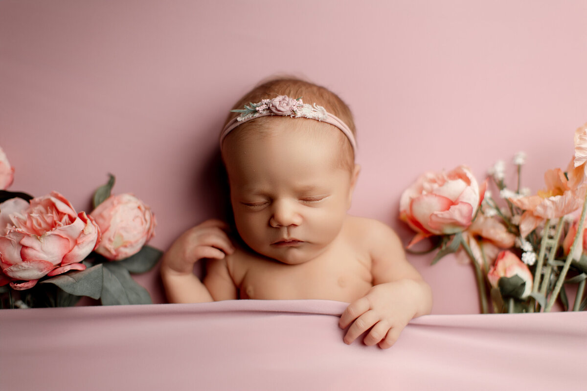 NWA newborn photographer, newborn portrait studio near me, best NWA newborn photography, NWA newborn photography studio