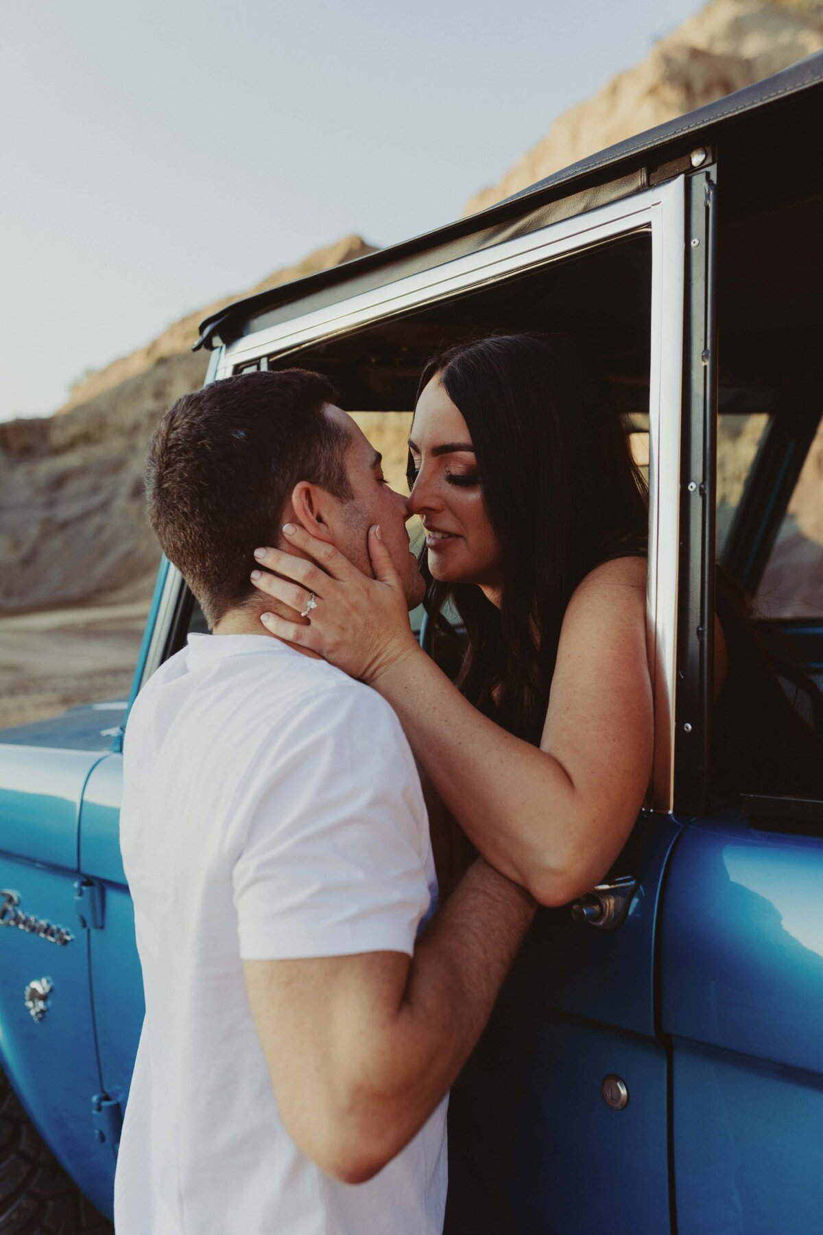 Summer-Love-Engagement-Photos-33