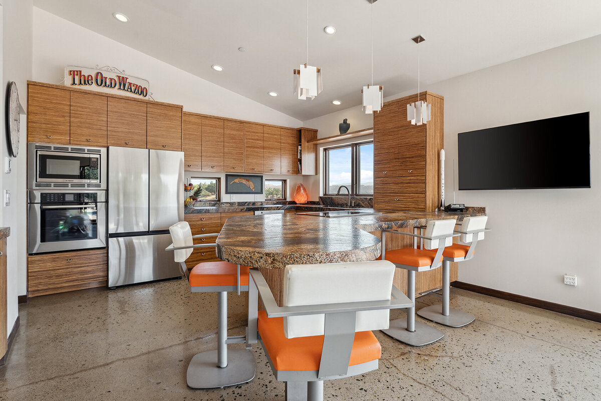 Ramona-San-Diego-Real-Estate-Photography-Meg-Bogart-Closing-Photos-2