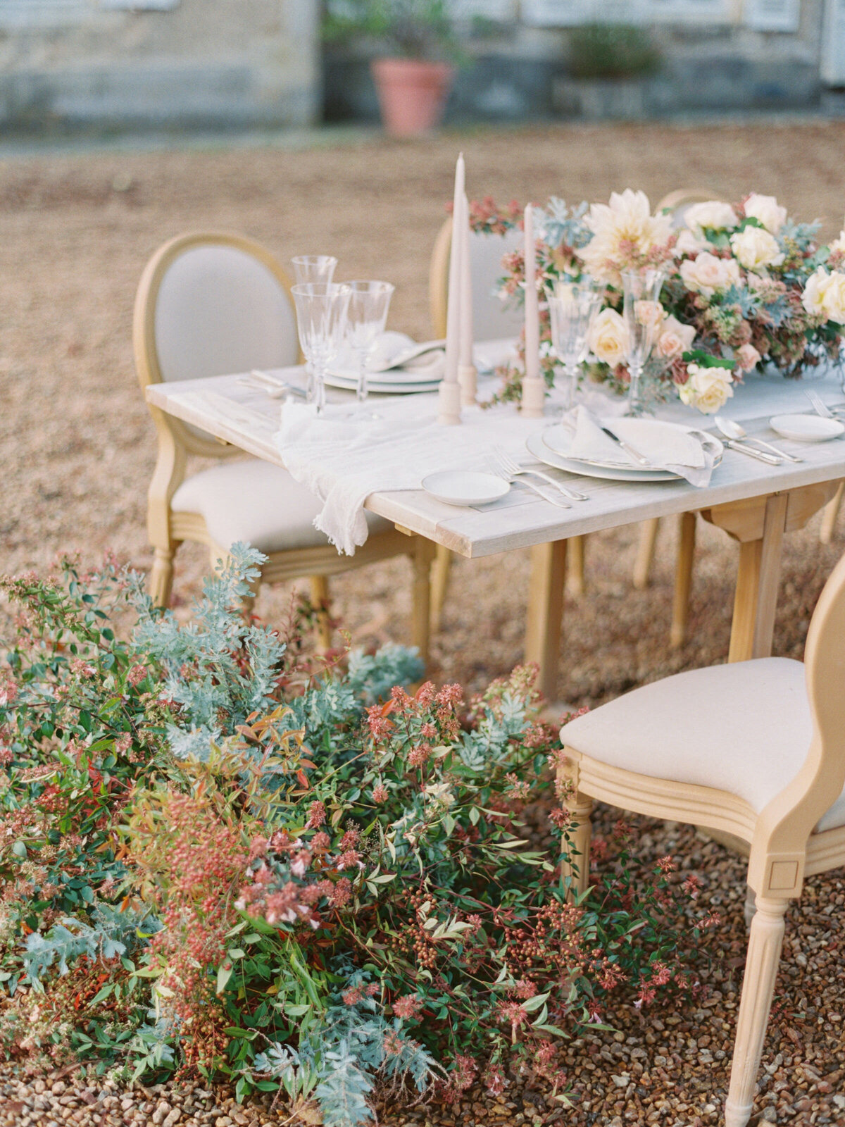 chateau-bouthonvilliers-wedding-paris-wedding-photographer-mackenzie-reiter-photography-98