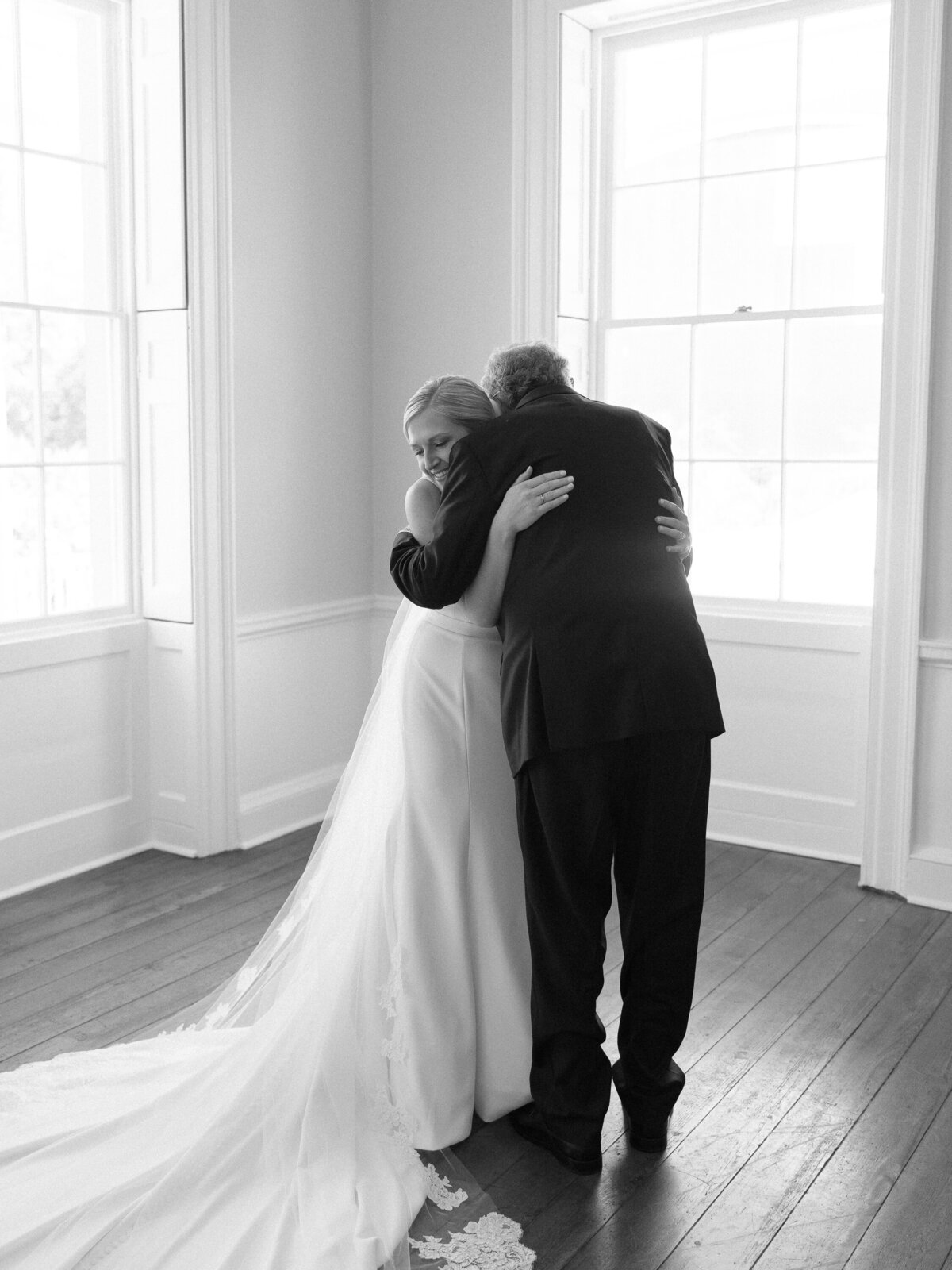 Charleston wedding at Lukes Chapel and Gadsden House - 11