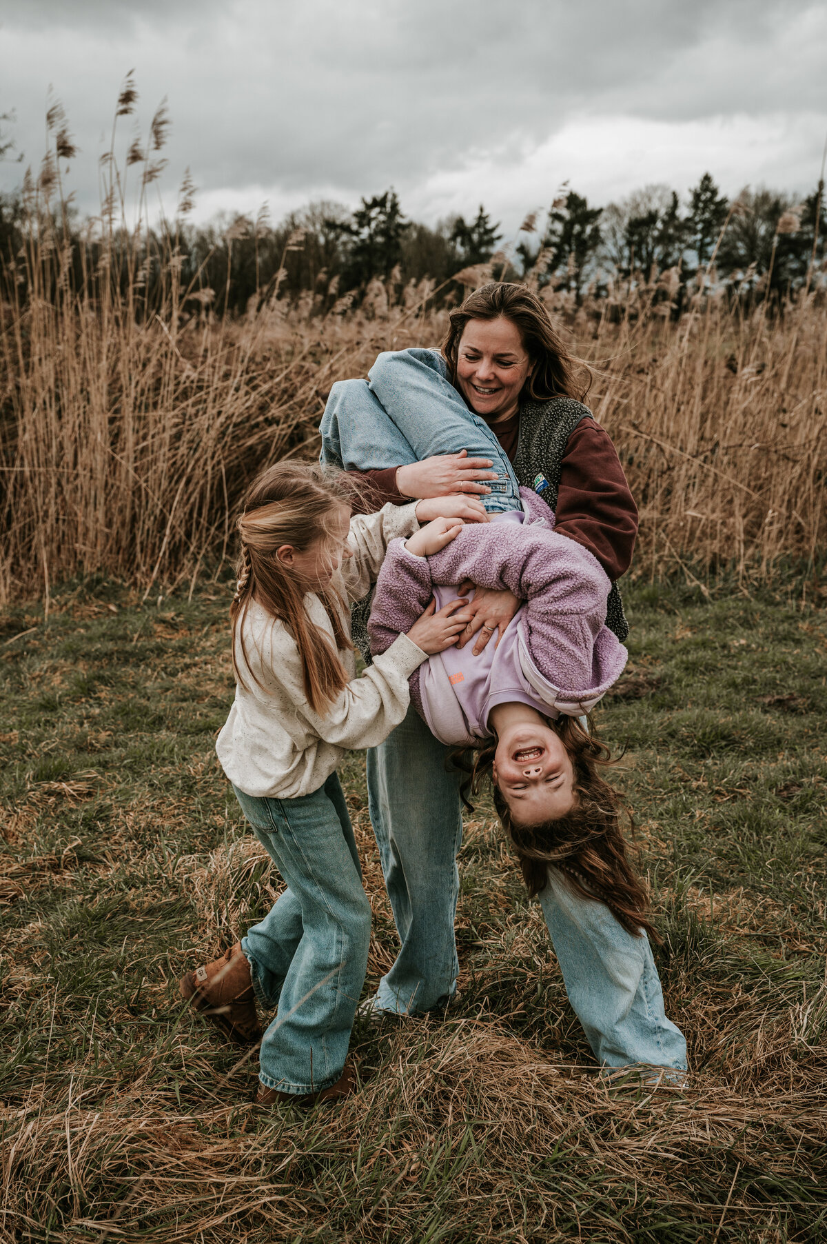 Jiscafotografie_gezinsshoot_gezinsfotografie_newbornshoot_newbornfotograaf_fotograafnijmegen_fotograaf-52