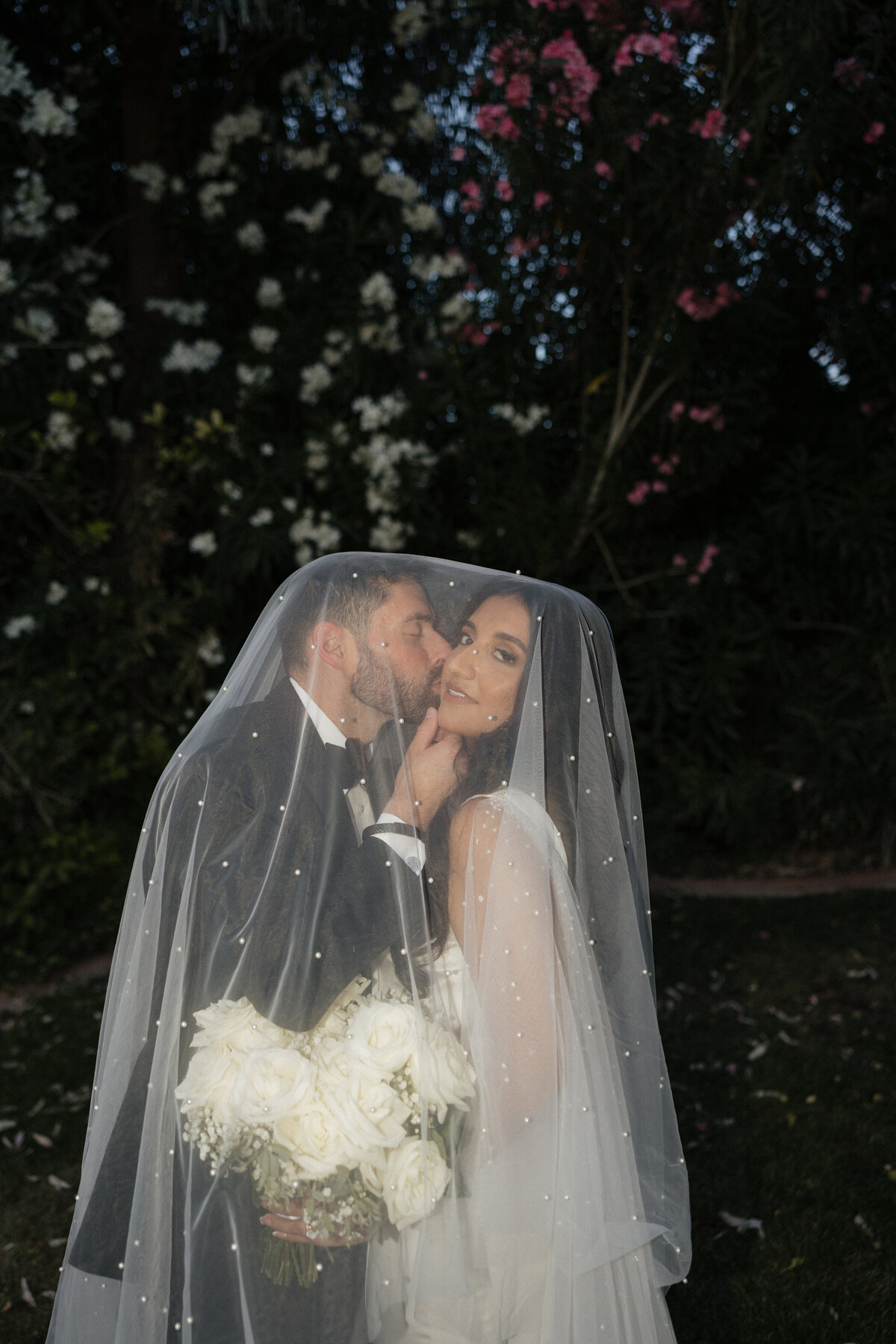 las vegas wedding photographer - cascade and canyon photography-39