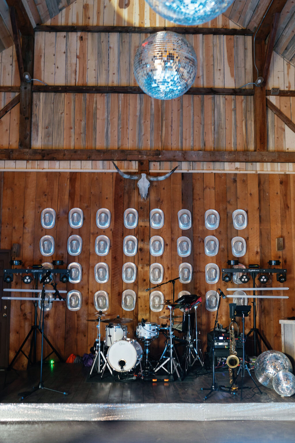 Colorado-wedding-planner-ranch-disco-rehearsal-dinner