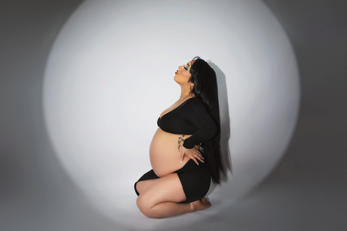 should you take maternity pictures?